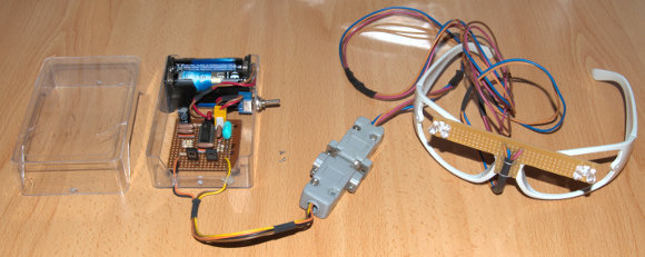 Circuito de alimentación para los LEDs y Gafas con los LEDs montados
